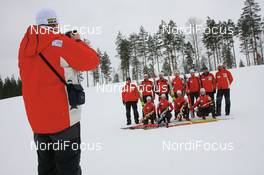 01.12.2007, Kontiolahti, Finland (FIN): Slovanian Biathlon Team - IBU world cup biathlon, sprint men, Kontiolahti (FIN). www.nordicfocus.com. c Manzoni/NordicFocus. Every downloaded picture is fee-liable.