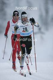 02.12.2007, Kuusamo, Finland (FIN): Franz Goering (GER) ahead, Kris Freeman (USA) behind- FIS world cup cross-country, 15km C men, Kuusamo (FIN). www.nordicfocus.com. c Furtner/NordicFocus. Every downloaded picture is fee-liable.
