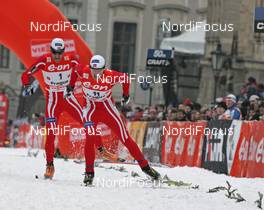 30.12.07, Prag, Czech Republic (CZE): group, l-r Tor Arne Hetland (NOR), Petter Northug (NOR)  - FIS world cup cross-country, tour de ski, individual sprint, Prag (CZE). www.nordicfocus.com. c Hemmersbach/NordicFocus. Every downloaded picture is fee-liable.