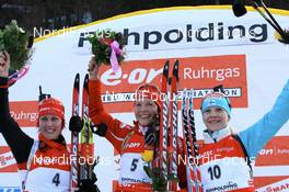13.01.2008, Ruhpolding, Germany (GER): l-r: Kati Wilhelm (GER), Solveig Rogstad (NOR), Kaisa Maekaeraeinen (FIN) - IBU world cup biathlon, pursuit women, Ruhpolding (GER). www.nordicfocus.com. c Manzoni/NordicFocus. Every downloaded picture is fee-liable.