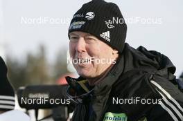08.02.2008, Oestersund, Sweden (SWE): Wolfgang Pichler head coach Sweden - IBU World Championchip of Biathlon, training - Oestersund (SWE). www.nordicfocus.com. c Furtner/NordicFocus. Every downloaded picture is fee-liable.