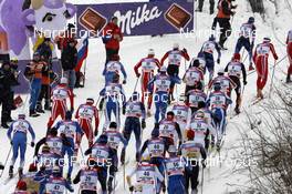 05.01.08, Val di Fiemme, Italy (ITA): the men in the first uphill - FIS world cup cross-country, tour de ski, mass men, Val di Fiemme (ITA). www.nordicfocus.com. c Felgenhauer/NordicFocus. Every downloaded picture is fee-liable.