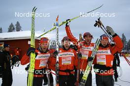 23.11.2008, Gaellivare, $weden (SWE): l-r: Martin Johnsrud Sundby (NOR), Fischer, Rottefella, Alpina, Swix, Eldar Roenning (NOR), Petter Northug (NOR), Fischer, Rottefella, Alpina, Ski Go, Swix , Tore Ruud Hofstad (NOR), Fischer, Salomon, Swix  - FIS world cup cross-country, relay men, Gaellivare (SWE). www.nordicfocus.com. © Manzoni/NordicFocus. Every downloaded picture is fee-liable.