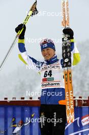 30.11.2008, Kuusamo, Finland (FIN):  Virpi Kuitunen (FIN), Rossignol, Rottefella, One Way, celebrating a second place - FIS world cup cross-country, 10km women, Kuusamo (FIN). www.nordicfocus.com. © Felgenhauer/NordicFocus. Every downloaded picture is fee-liable.
