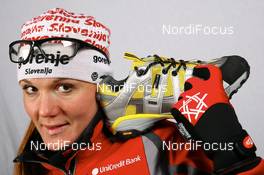 28.11.2008, Kuusamo, Finland (FIN): Petra Majdic (SLO), Fischer, Rottefella, Alpina, One Way - FIS world cup cross-country, training, Kuusamo (FIN). www.nordicfocus.com. © Manzoni/NordicFocus. Every downloaded picture is fee-liable.