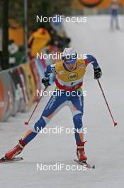 20.12.2008, Duesseldorf, Germany (GER): Riikka Sarasoja (FIN), Atomic, Rottefella, Alpina, Exel  - FIS world cup cross-country, individual sprint, Duesseldorf. www.nordicfocus.com. © Hemmersbach/NordicFocus. Every downloaded picture is fee-liable.