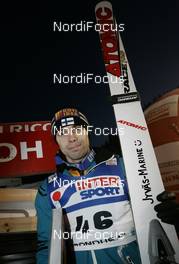 07.12.2008, Trondheim, Norway (NOR): Matti Hautamaeki (FIN), Atomic - FIS world cup ski jumping, individual HS142, Trondheim (NOR). www.nordicfocus.com. © Furtner/NordicFocus. Every downloaded picture is fee-liable.