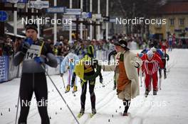 02.03.2008, Mora, Sweden (SWE): Sandra Hansson (SWE) and the kransmasar - Worldloppet Vasaloppet, Mora (SWE). www.nordicfocus.com. c Felgenhauer/NordicFocus. Every downloaded picture is fee-liable.