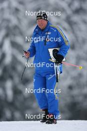 13.12.2009, Hochfilzen, Austria (AUT): Wolfgang Pichler (GER), coach Sweden - IBU world cup biathlon, relay women, Hochfilzen (AUT). www.nordicfocus.com. © Manzoni/NordicFocus. Every downloaded picture is fee-liable.
