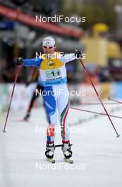 06.12.2009, Duesseldorf, Germany (GER): Arianna Follis (ITA), Fischer, Salomon, Swix  - FIS world cup cross-country, team sprint, Duesseldorf. www.nordicfocus.com. © Felgenhauer/NordicFocus. Every downloaded picture is fee-liable.