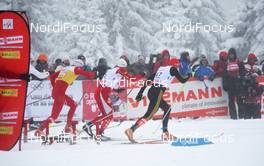 19.12.2009, Rogla, Slovenia (SLO): start of the final, l-r Petter Northug (NOR), Fischer, Rottefella, Alpina, Ski Go, Swix, Andrew Newell (USA), Fischer, Salomon, Tobias Angerer (GER), Rossignol, Rottefella, One Way, adidas  - FIS world cup cross-country, individual sprint, Rogla (SLO). www.nordicfocus.com. © Hemmersbach/NordicFocus. Every downloaded picture is fee-liable.