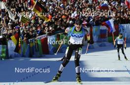 21.02.2010, Whistler, Canada (CAN): Magdalena Neuner (GER), Fischer, Rottefella, Exel, adidas - Olympic Winter Games Vancouver 2010, biathlon, mass women, Whistler (CAN). www.nordicfocus.com. © NordicFocus. Every downloaded picture is fee-liable.