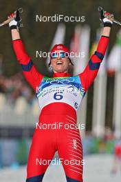 19.02.2010, Whistler, Canada (CAN): todays winner Marit Bjoergen (NOR), Fischer, Rottefella, Swix  - Olympic Winter Games Vancouver 2010, cross-country, pursuit women, Whistler (CAN). www.nordicfocus.com. © NordicFocus. Every downloaded picture is fee-liable.