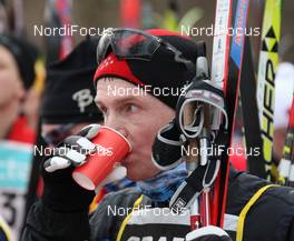 07.03.2010, Mora, Sweden (SWE): feature, thursty competitor - Worldloppet / FIS Marathon Cup Vasaloppet, Mora (SWE). www.nordicfocus.com. © Hemmersbach/NordicFocus. Every downloaded picture is fee-liable.