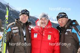 14.03.2010, Scuol, Switzerland (SUI): Edi Zihlmann (SUI), coach cross-country Swiss-Ski, Remo Cologna (SUI), vather of Dario Cologna (SUI), Fischer, Rottefella, Alpina, Swix, adidas, and Cyrill Grin (SUI) - FIS Marathon Cup Engadin Skimarathon, Scuol (SUI). www.nordicfocus.com. © Manzoni/NordicFocus. Every downloaded picture is fee-liable.