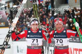 01.03.2011, Oslo, Norway (NOR): l-r: Eldar Roenning (NOR), Rossignol, Rottefella, Swix and Martin Johnsrud Sundby (NOR), Fischer, Rottefella, Alpina, Swix  - FIS nordic world ski championships, cross-country, 15km men, Oslo (NOR). www.nordicfocus.com. © Hemmersbach/NordicFocus. Every downloaded picture is fee-liable.