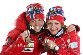 02.03.2011, Oslo, Norway (NOR): l-r: Astrid Uhrenholdt Jacobsen (NOR), Fischer, Rottefella, Swix and Maiken Caspersen Falla (NOR), Fischer, Rottefella, Alpina, Swix  - FIS nordic world ski championships, cross-country, medals, Oslo (NOR). www.nordicfocus.com. © Hemmersbach/NordicFocus. Every downloaded picture is fee-liable.