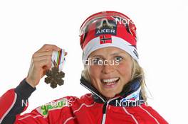 26.02.2011, Oslo, Norway (NOR): Therese Johaug (NOR), Fischer, Salomon, Swix  - FIS nordic world ski championships, cross-country, medals, Oslo (NOR). www.nordicfocus.com. © Hemmersbach/NordicFocus. Every downloaded picture is fee-liable.