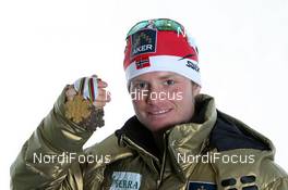 04.03.2011, Oslo, Norway (NOR): Martin Johnsrud Sundby (NOR), Fischer, Rottefella, Alpina, Swix  - FIS nordic world ski championships, cross-country, medals, Oslo (NOR). www.nordicfocus.com. © Hemmersbach/NordicFocus. Every downloaded picture is fee-liable.