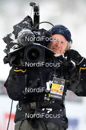 23.02.2011, Oslo, Norway (NOR):  cameraman of the host broadcaster NRK - FIS nordic world ski championships, cross-country, Individual Classic Qualification Race, Oslo (NOR). www.nordicfocus.com. © Laiho/NordicFocus. Every downloaded picture is fee-liable.