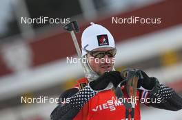 02.12.2012, Oestersund, Sweden (SWE): Jean Philippe Leguellec (CAN), Rossignol, Rottefella, Swix - IBU world cup biathlon, pursuit men, Oestersund (SWE). www.nordicfocus.com. © Manzoni/NordicFocus. Every downloaded picture is fee-liable.