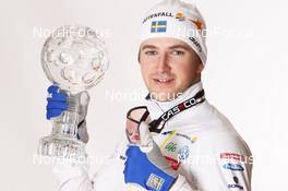 18.03.2012, Falun, Sweden (SWE): Sprint World Cup Winner 2011/2012 Teodor Peterson (SWE), Rossignol, Alpina, One Way, Craft  - FIS world cup cross-country, cups, Falun (SWE). www.nordicfocus.com. © Hemmersbach/NordicFocus. Every downloaded picture is fee-liable.