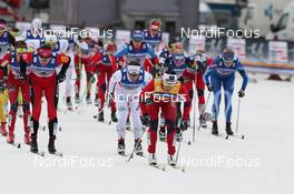 17.03.2012, Falun, Sweden (SWE): start, l-r: Justyna Kowalczyk (POL), Fischer, Rottefella, Swix, Charlotte Kalla (SWE), Fischer, Salomon, Swix, Craft, Marit Bjoergen (NOR), Fischer, Rottefella, Swix  - FIS world cup cross-country, mass women, Falun (SWE). www.nordicfocus.com. © Hemmersbach/NordicFocus. Every downloaded picture is fee-liable.