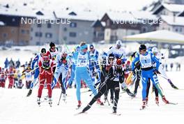16.12.2012, Livigno, Italy (ITA): l-r: Eide Pedersen (NOR), Fabio Santus (ITA) - FIS Marathon Cup La Sgambeda, Livigno (ITA). www.nordicfocus.com. © Felgenhauer/NordicFocus. Every downloaded picture is fee-liable.