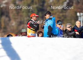 01.03.2013, Val di Fiemme, Italy (ITA): Andreas Schluetter (GER), team Germany, in discussion with volunteers - FIS nordic world ski championships, cross-country, 4x10km men, Val di Fiemme (ITA). www.nordicfocus.com. © Felgenhauer/NordicFocus. Every downloaded picture is fee-liable.