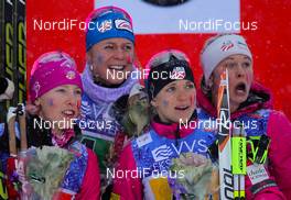 08.12.2013, Lillehammer, Norway (NOR): (l-r) Kikkan Randall (USA), Fischer, Swix, Salomon, Sadie Bjornsen (USA), Fischer, Swix, Salomon, Elizabeth Stephen (USA), Rossignol, One Way, Rottefella and Jessica Diggins (USA), Salomon, One Way - FIS world cup cross-country, 4x5km women, Lillehammer (NOR). www.nordicfocus.com. © Laiho/NordicFocus. Every downloaded picture is fee-liable.