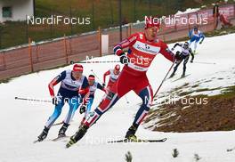 22.12.2013, Asiago, Italy (ITA): Nikita Kriukov (RUS), Ola Vigen Hattestad (NOR), (l-r) - FIS world cup cross-country, team sprint, Asiago (ITA). www.nordicfocus.com. © Felgenhauer/NordicFocus. Every downloaded picture is fee-liable.