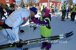 03.03.2013, Mora, Sweden (SWE): athlete gets medal at the finish - FIS Marathon Cup Vasaloppet, Mora (SWE). www.nordicfocus.com. © Rauschendorfer/NordicFocus. Every downloaded picture is fee-liable.