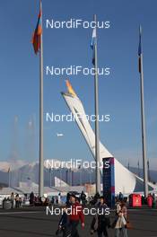 12.02.2014, Sochi, Russia (RUS): Event Feature: Scene from the Olympic Park with the Olympic torch - XXII. Olympic Winter Games Sochi 2014, Sochi (RUS). www.nordicfocus.com. © NordicFocus. Every downloaded picture is fee-liable.