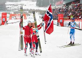 09.03.2014, Oslo, Norway (NOR): Marit Bjoergen (NOR), Therese Johaug (NOR), Kerttu Niskanen (FIN), (l-r) - FIS world cup cross-country, mass women, Oslo (NOR). www.nordicfocus.com. © Felgenhauer/NordicFocus. Every downloaded picture is fee-liable.