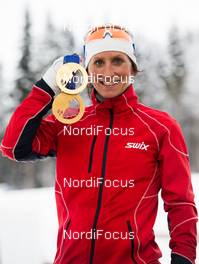 21.02.2014, Sochi, Russia (RUS): Marit Bjoergen (NOR), Fischer, Swix, Rottefella - XXII. Olympic Winter Games Sochi 2014, cross-country, medals, Sochi (RUS). www.nordicfocus.com. © NordicFocus. Every downloaded picture is fee-liable.