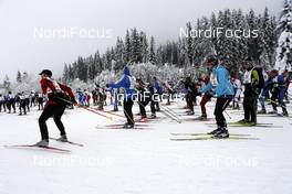 19.01.2014, Lienz, Austria (AUT): Feature Start - FIS Marathon Cup Dolomitenlauf, Lienz (AUT). www.nordicfocus.com. © Mandl/NordicFocus. Every downloaded picture is fee-liable.