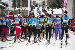 09.02.2014, Morez, France (FRA): Athletes waiting for the start - FIS Marathon Cup La Transjurassienne, Morez (FRA). www.nordicfocus.com. © Becker/NordicFocus. Every downloaded picture is fee-liable.