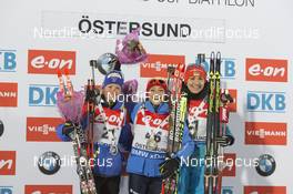 03.12.2015, Oestersund, Sweden (SWE): Marie Dorin (FRA), Dorothea Wierer (ITA), Olena Pidhrushna (UKR), (l-r) - IBU world cup biathlon, individual women, Oestersund (SWE). www.nordicfocus.com. © Manzoni/NordicFocus. Every downloaded picture is fee-liable.