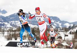 04.01.2015, Oberstdorf, Germany (GER): Laura Mononen (FIN), Sylwia Jaskowiec (POL), (l-r)  - FIS world cup cross-country, tour de ski, pursuit women, Oberstdorf (GER). www.nordicfocus.com. © Felgenhauer/NordicFocus. Every downloaded picture is fee-liable.