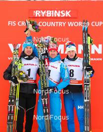 25.01.2015, Rybinsk, Russia (RUS): (l-r) Dario Cologna (SUI), Fischer, One Way, Rottefella, Odlo, Maxim Vylegzhanin (RUS), Fischer, Swix, Alpina, Rottefella, Adidas and Matti Heikkinen (FIN), Salomon, One Way - FIS world cup cross-country, skiathlon men, Rybinsk (RUS). www.nordicfocus.com. © Laiho/NordicFocus. Every downloaded picture is fee-liable.
