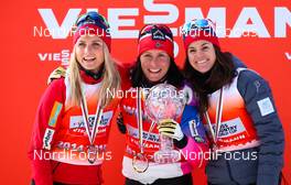 15.03.2015, Oslo, Norway (NOR): distance world cup, (l-r) Therese Johaug (NOR), Fischer, Swix, Rottefella, Marit Bjoergen (NOR), Fischer, Swix, Rottefella and Heidi Weng (NOR), Madshus, Swix, Rottefella - FIS world cup cross-country, mass women, Oslo (NOR). www.nordicfocus.com. © Laiho/NordicFocus. Every downloaded picture is fee-liable.