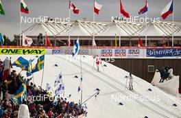 26.02.2015, Falun, Sweden (SWE): Therese Johaug (NOR), Charlotte Kalla (SWE), (l-r)  - FIS nordic world ski championships, cross-country, 4x5km women, Falun (SWE). www.nordicfocus.com. © NordicFocus. Every downloaded picture is fee-liable.