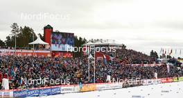 21.02.2015, Falun, Sweden (SWE): spectators in front of the big screen - FIS nordic world ski championships, cross-country, skiathlon women, Falun (SWE). www.nordicfocus.com. © NordicFocus. Every downloaded picture is fee-liable.