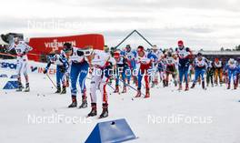 21.02.2015, Falun, Sweden (SWE): Aino-Kaisa Saarinen (FIN), Elizabeth Stephen (USA), (l-r)  - FIS nordic world ski championships, cross-country, skiathlon women, Falun (SWE). www.nordicfocus.com. © NordicFocus. Every downloaded picture is fee-liable.