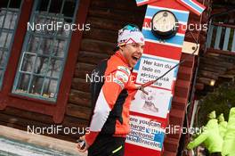 23.02.2015, Falun, Sweden (SWE): Alex Harvey (CAN) being reloaded - FIS nordic world ski championships, cross-country, training, Falun (SWE). www.nordicfocus.com. © NordicFocus. Every downloaded picture is fee-liable.