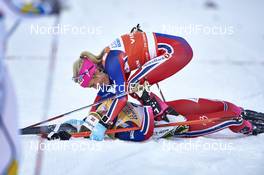 29.11.2015, Ruka, Finland (FIN): Ingvild Flugstad Oestberg (NOR), Therese Johaug (NOR), (l-r)  - FIS world cup cross-country, 10km women, Ruka (FIN). www.nordicfocus.com. © Felgenhauer/NordicFocus. Every downloaded picture is fee-liable.