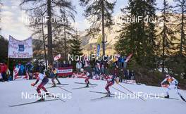 19.12.2015, Ramsau, Austria (AUT): Bernhard Gruber (AUT), Fabian Riessle (GER), Ilkka Herola (FIN), (l-r)  - FIS world cup nordic combined, individual gundersen HS96/10km, Ramsau (AUT). www.nordicfocus.com. © Felgenhauer/NordicFocus. Every downloaded picture is fee-liable.