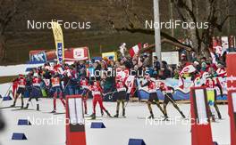 20.12.2015, Ramsau, Austria (AUT): athletes and fans   - FIS world cup nordic combined, individual gundersen HS96/10km, Ramsau (AUT). www.nordicfocus.com. © Felgenhauer/NordicFocus. Every downloaded picture is fee-liable.