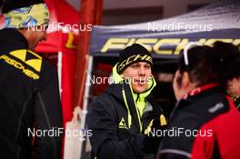 18.01.2015, Lienz, Austria (AUT): Fischer service team - FIS Marathon Cup Dolomitenlauf, Lienz (AUT). www.nordicfocus.com. © Felgenhauer/NordicFocus. Every downloaded picture is fee-liable.
