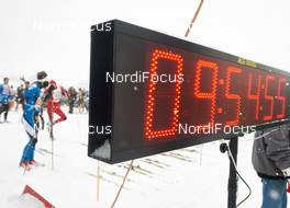 25.01.2015, Tannheimer Tal, Austria (AUT): not much time left to the start - Skitrail Tannheimertal (AUT) - Bad Hindelang (GER). www.nordicfocus.com. © Felgenhauer/NordicFocus. Every downloaded picture is fee-liable.